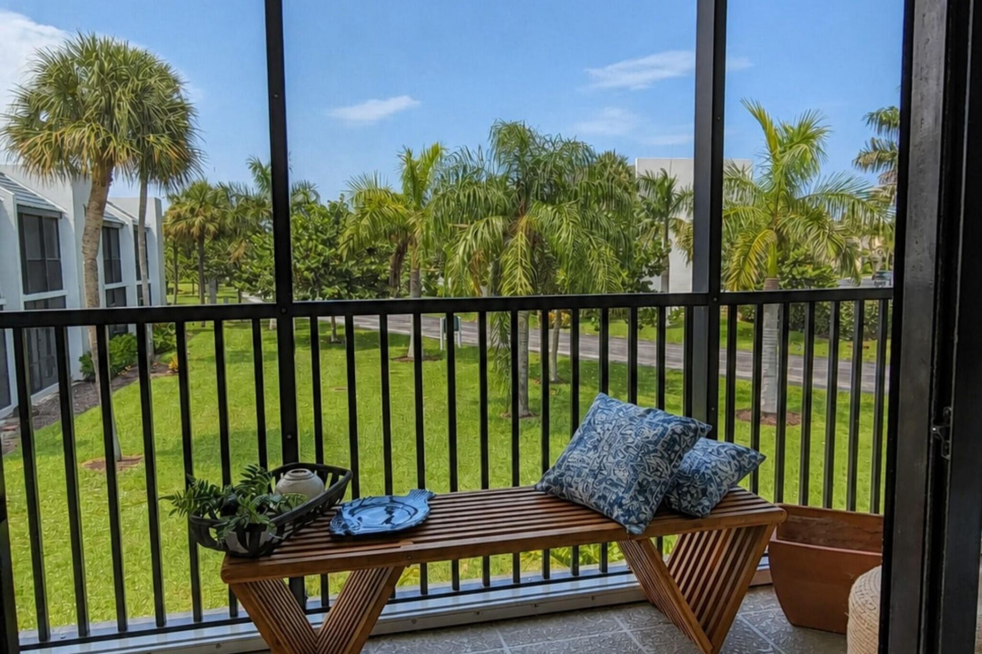 1605 Us-1, Jupiter, FL 33477 Photo
