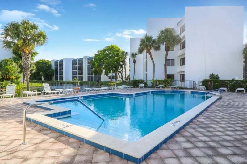 1605 Us-1, Jupiter, FL 33477 Photo