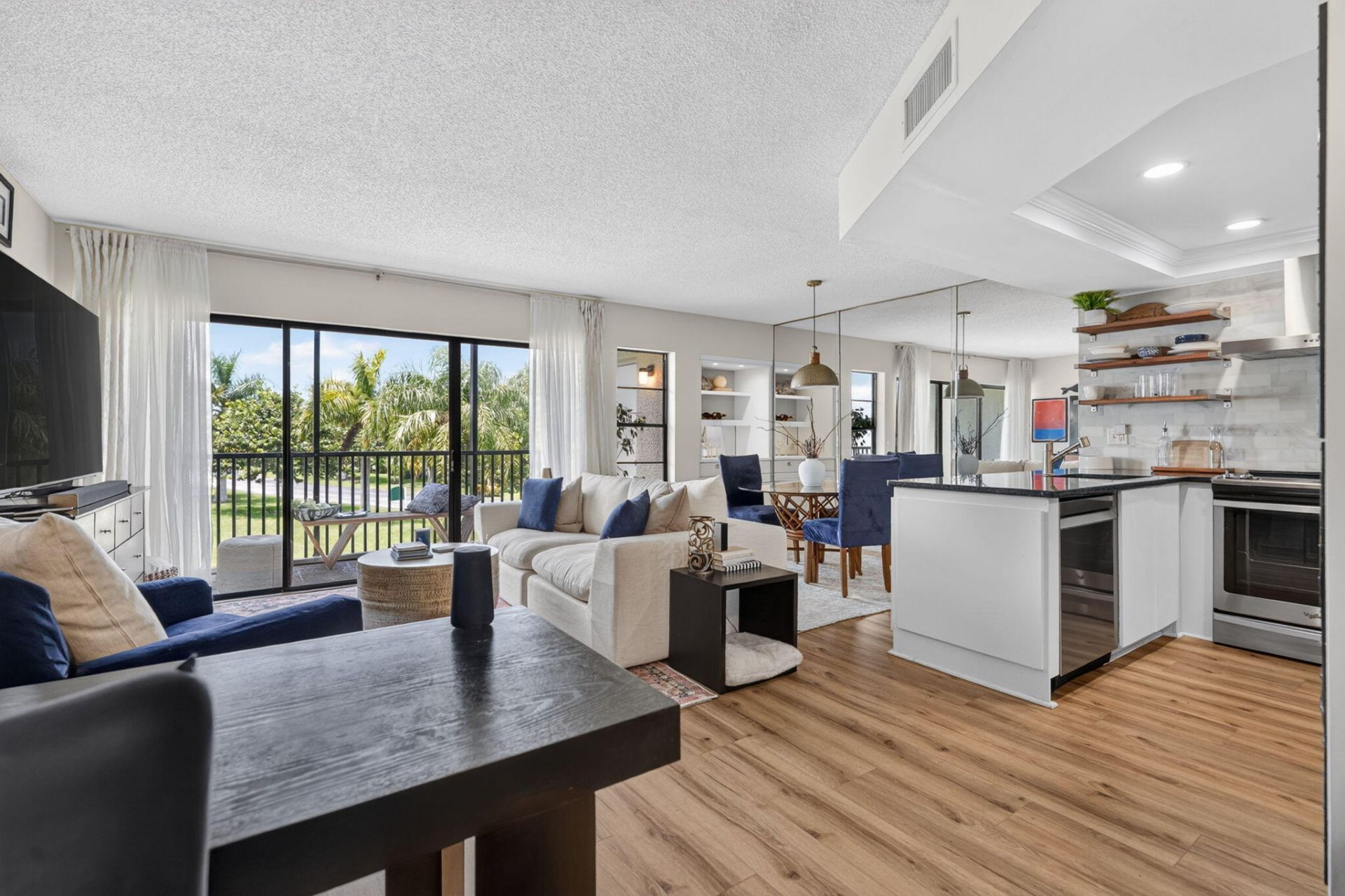 1605 Us-1, Jupiter, FL 33477 Photo