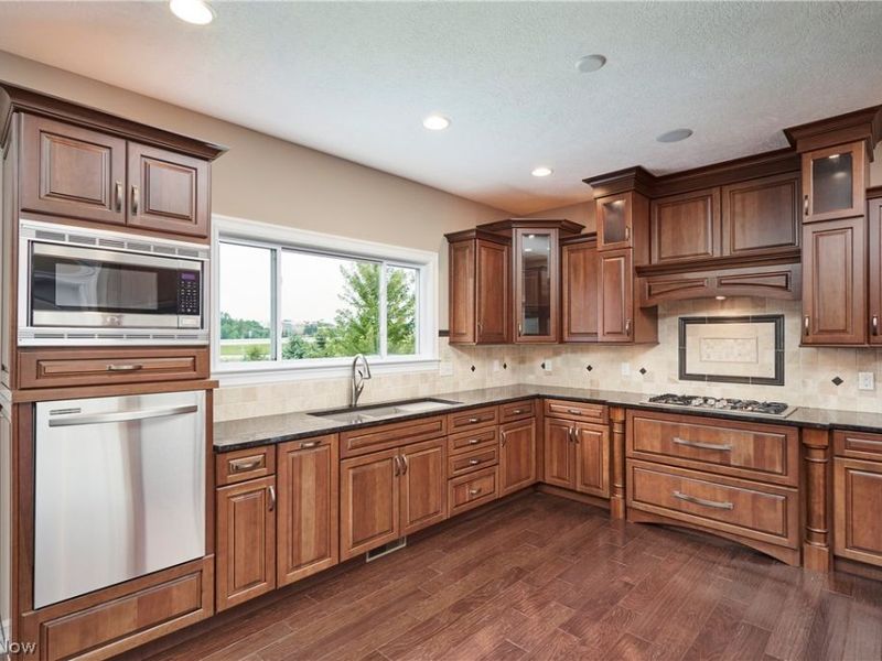 4250 Lynn Road, Ravenna, OH 44266 Photo 25