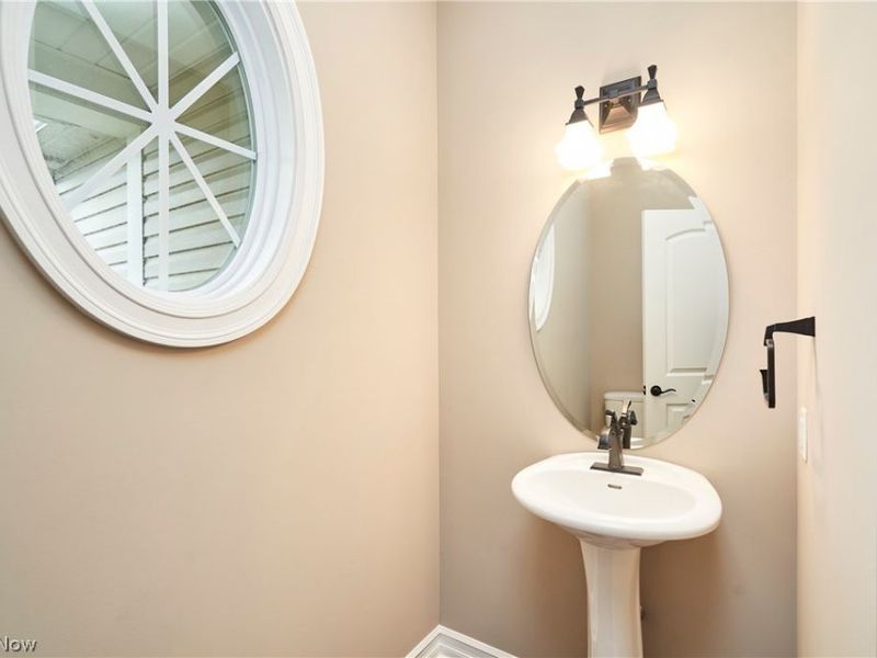 4250 Lynn Road, Ravenna, OH 44266 Photo 29