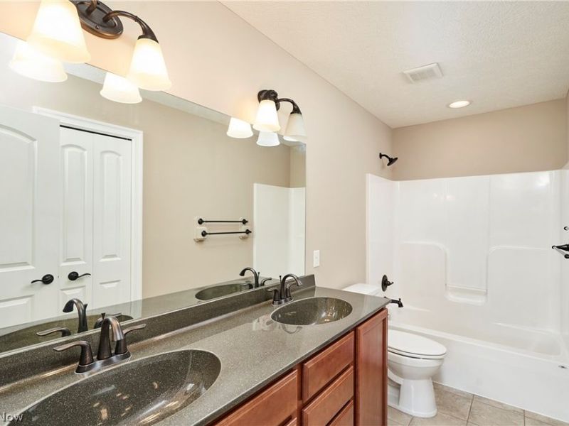 4250 Lynn Road, Ravenna, OH 44266 Photo 36