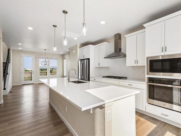 12331 Farmview Lane, Thornton, CO 80241