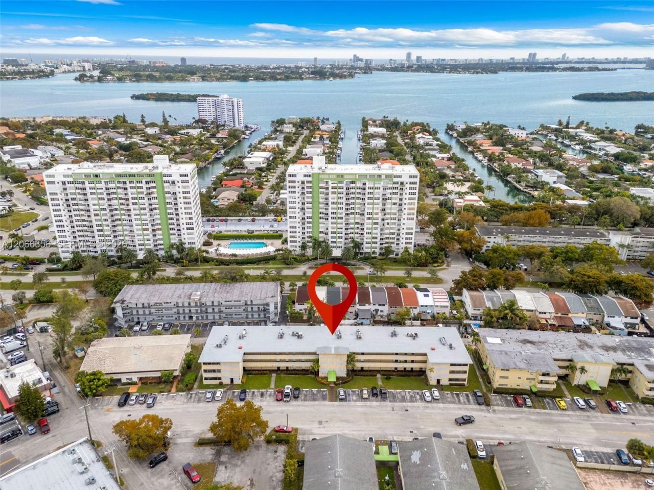 11960 NE 19th Dr , Unit 15, North Miami, FL 33181 Photo