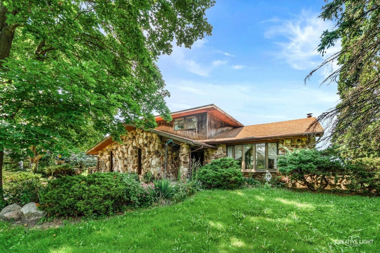 17535 Scott Road, Hinckley, IL 60520 Main Photo