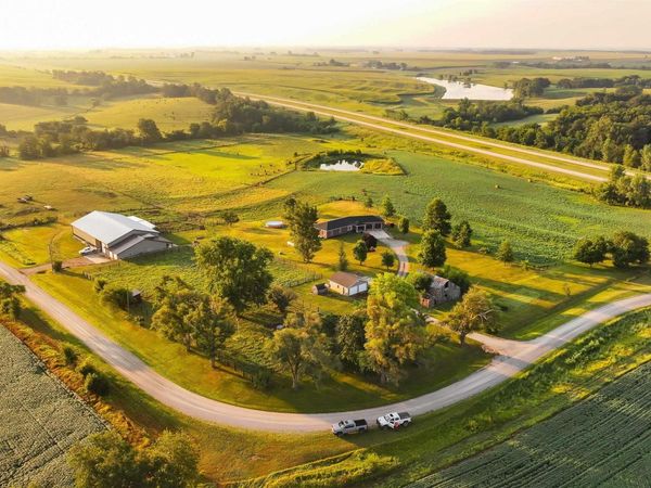 6246 85Th Street, Agency, IA 52530
