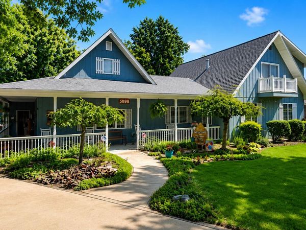 5898 Carol Court, DeMotte, IN 46310