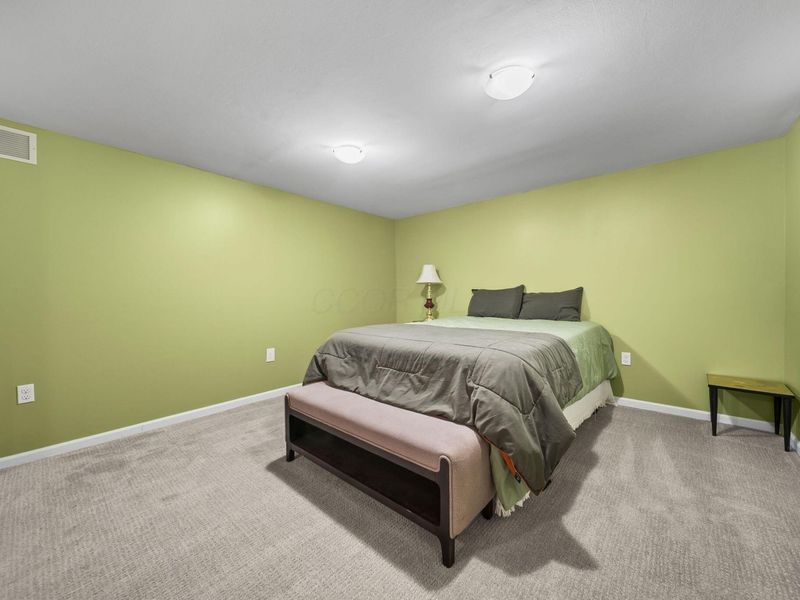 5887 Luccis Court, Columbus, OH 43228 Photo 21