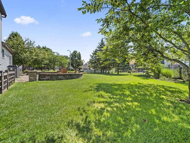 5887 Luccis Court, Columbus, OH 43228 Photo 27