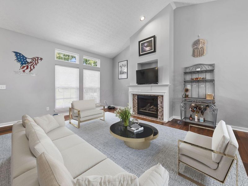 5887 Luccis Court, Columbus, OH 43228 Photo 4