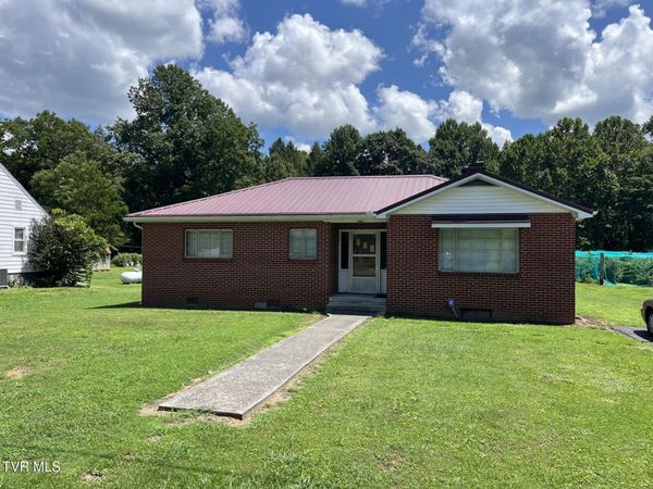 406 West 2nd Avenue, Big Stone Gap, VA 24219