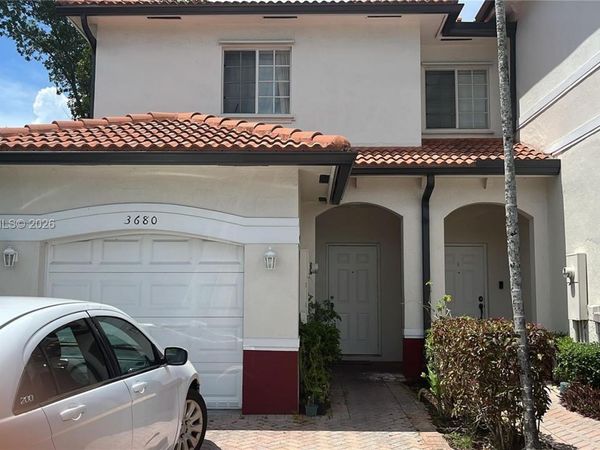 3680 NW 29th Ct , Lauderdale Lakes, FL 33311