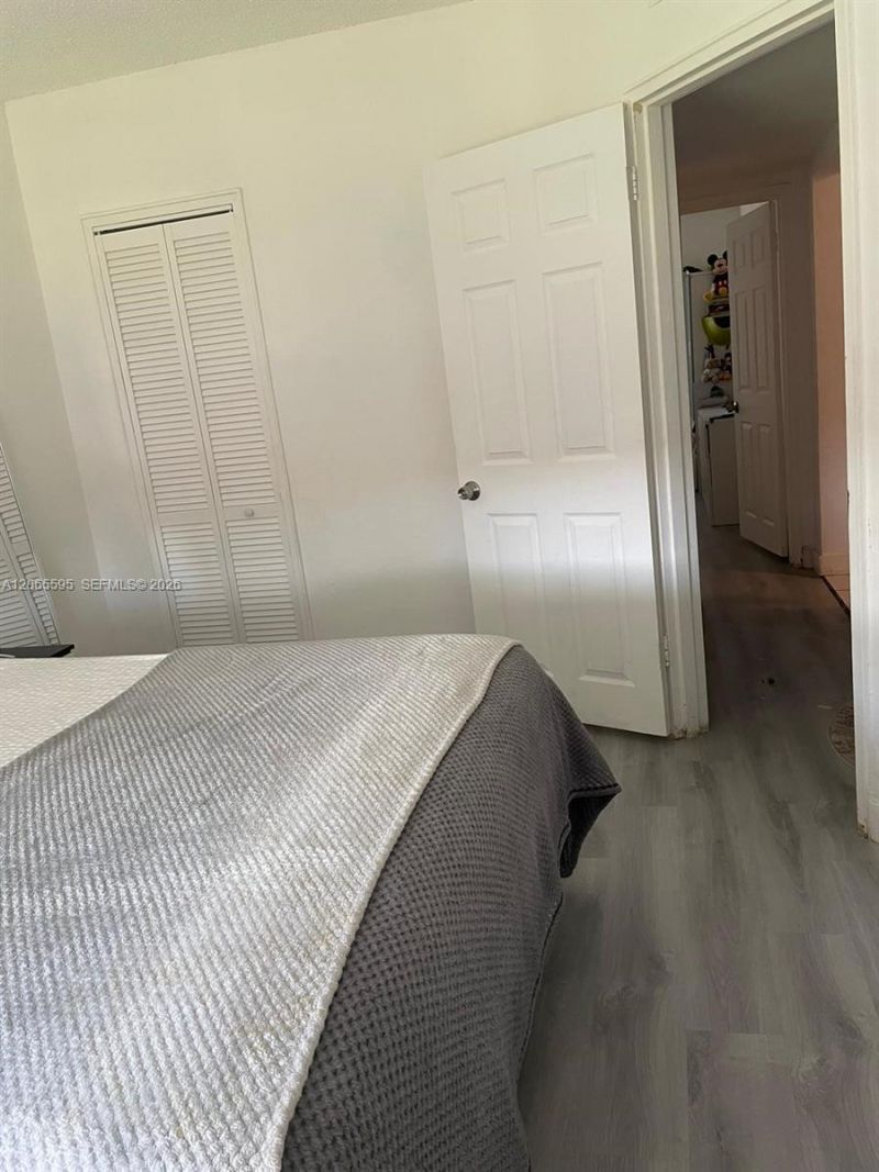 3551 SW 11th St , Unit 7B, Miami, FL 33135 Photo