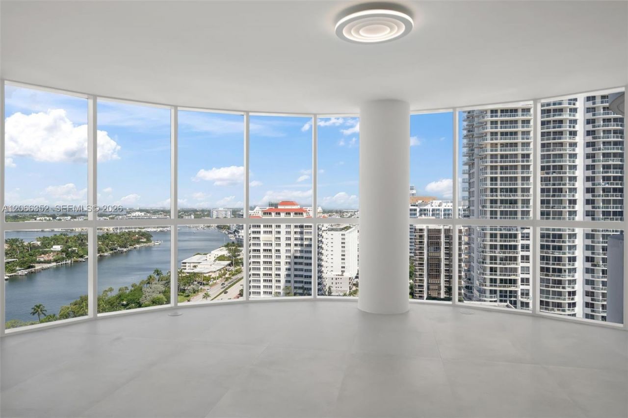 6301 Collins Ave , Unit 2307, Miami Beach, FL 33141 Photo
