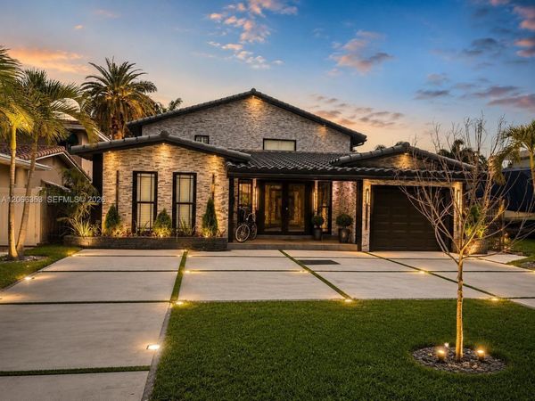 1206 Buchanan St , Hollywood, FL 33019