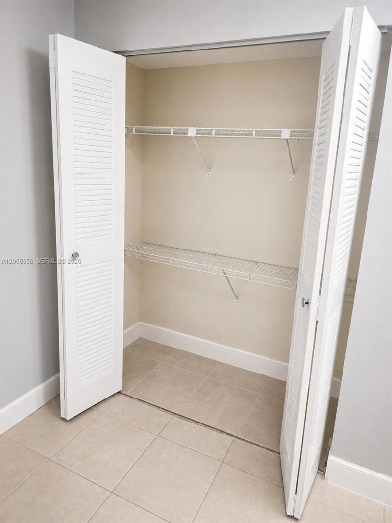 14951 SW 82nd Ln, Unit 17-502, Miami, FL 33193 Photo