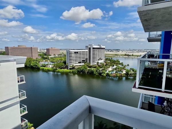 5085 NW 7th St , Unit 1505, Miami, FL 33126