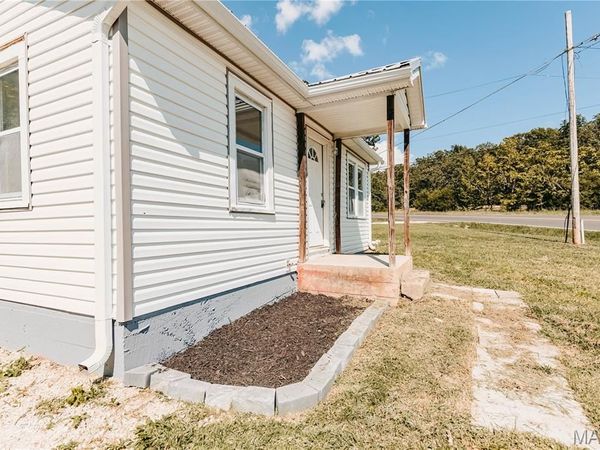 308 W 5th Street, Dixon, MO 65459