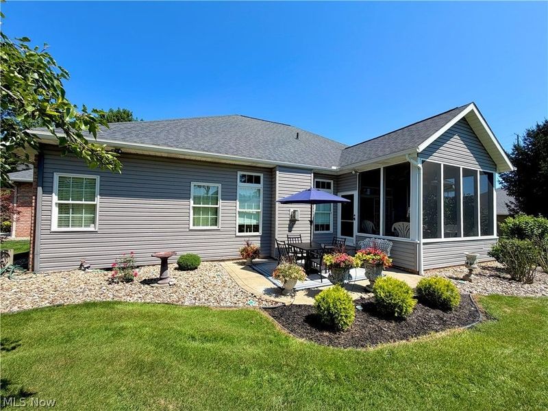 5044 Sunset Boulevard Road NW, Strasburg, OH 44680 Photo 5