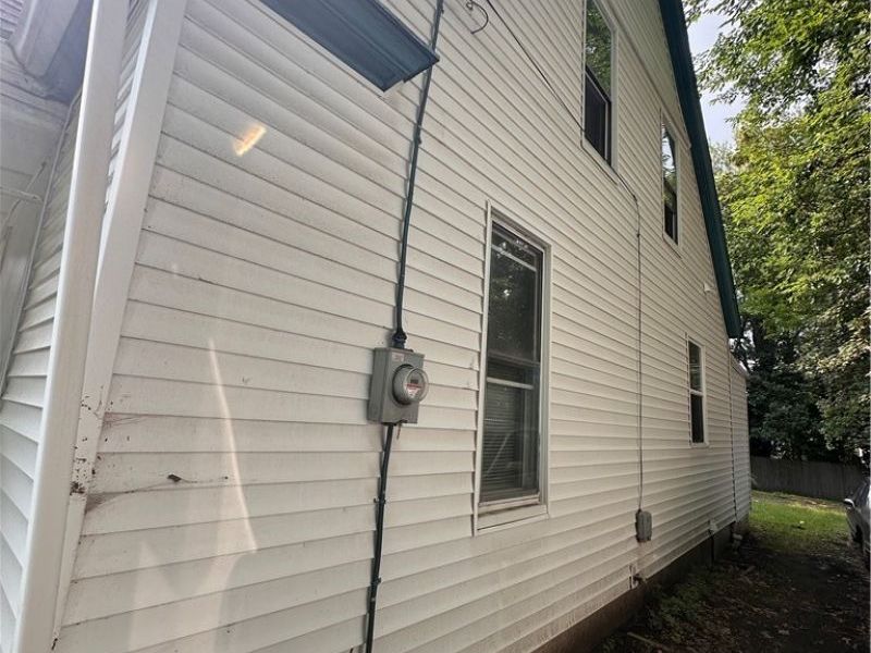 1061 Ackley Street, Akron, OH 44306 Photo 4