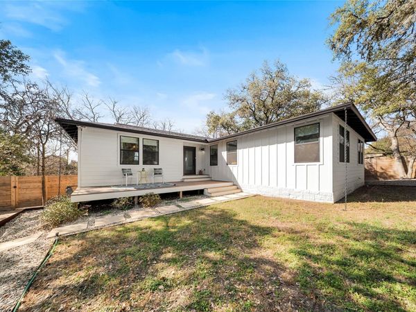7702 Wynne LN, Austin, TX 78745