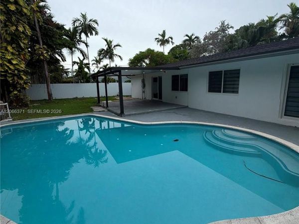 9934 SW 195th St , Cutler Bay, FL 33157