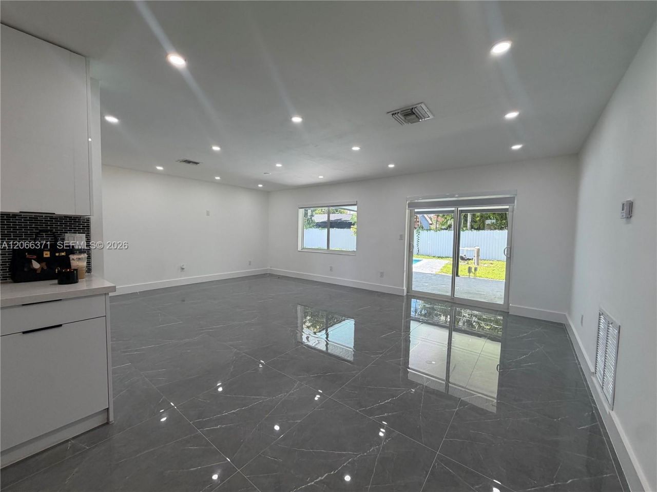 9934 SW 195th St, Cutler Bay, FL 33157 Photo