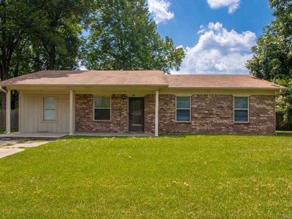 28 Pheasant Run Drive, Cabot, AR 72023