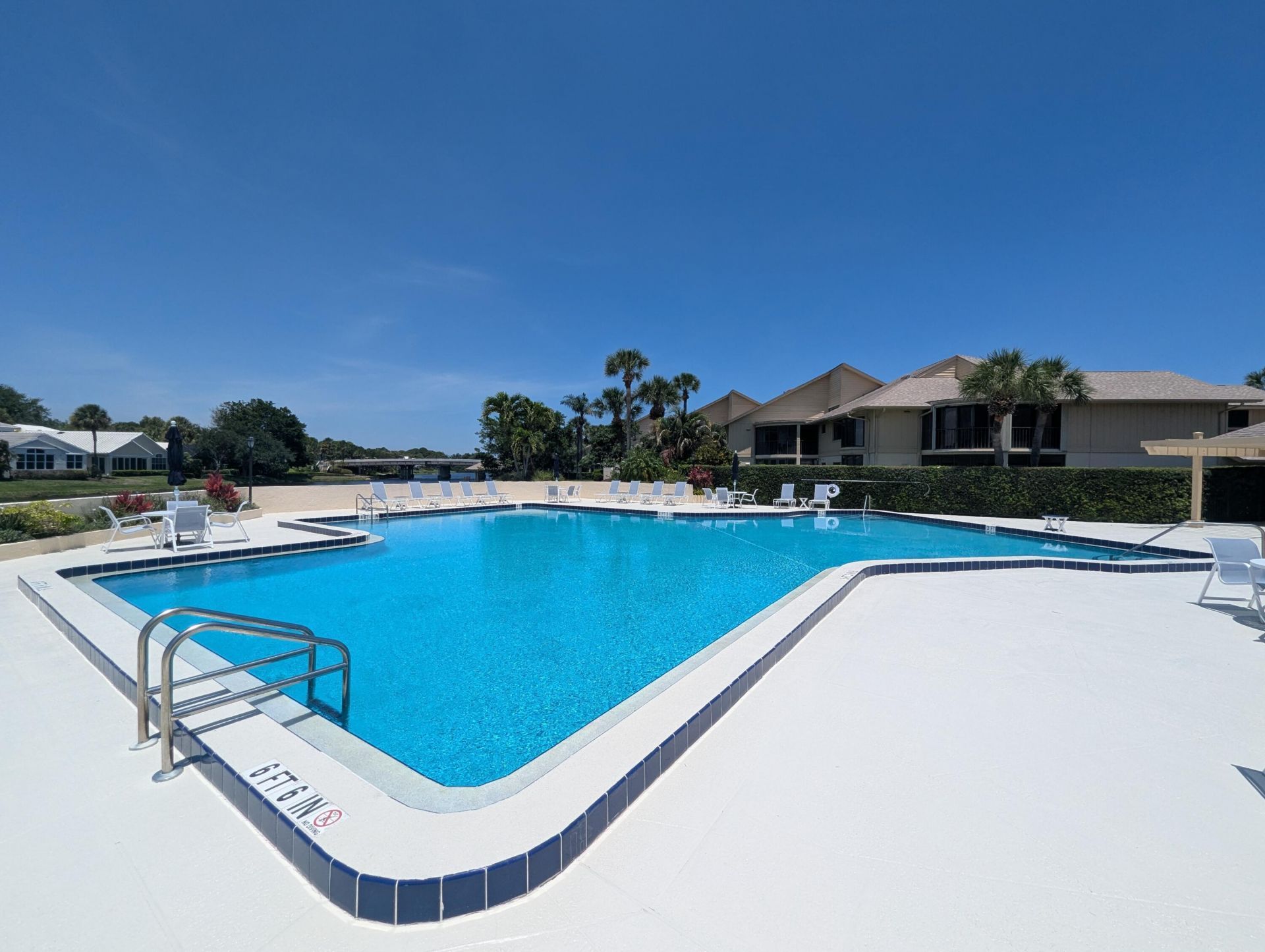 16941 Waterbend Drive, Unit 152, Jupiter, FL 33477 Photo