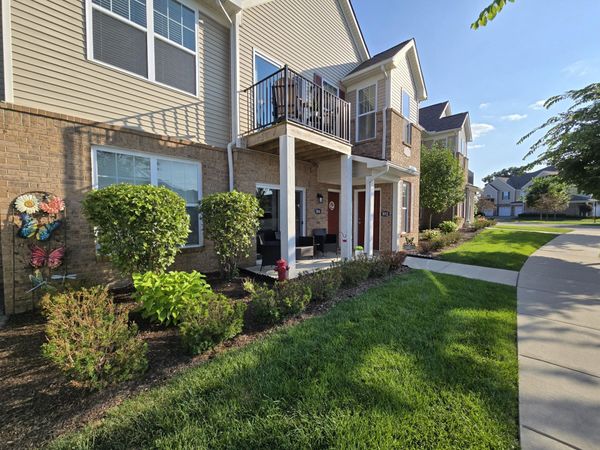 9912 Ridge Run Street, Howell, MI 48855