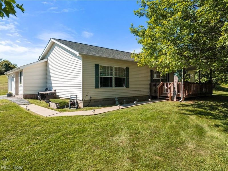 51554 Rehm Road, Saint Clairsville, OH 43950 Photo 2