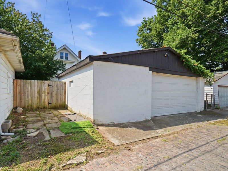 1856 Oak Street, Columbus, OH 43205 Photo 81