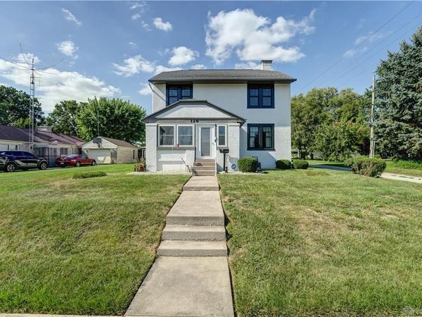 126 Oakwood Street, Greenville, OH 45331