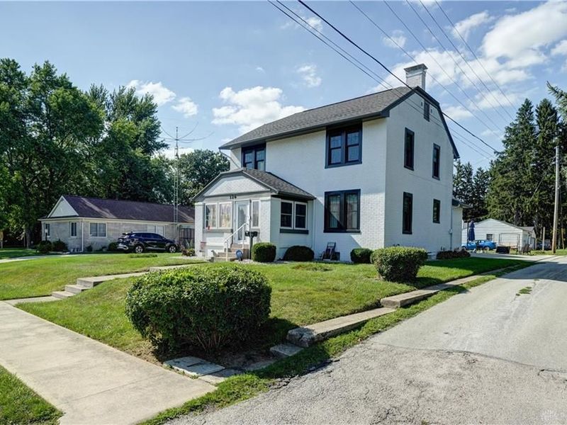 126 Oakwood Street, Greenville, OH 45331 Photo 3