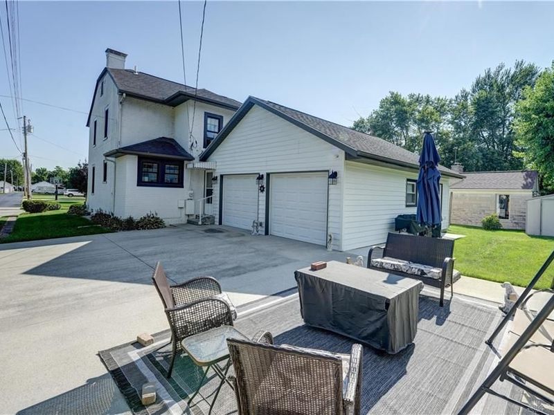 126 Oakwood Street, Greenville, OH 45331 Photo 5