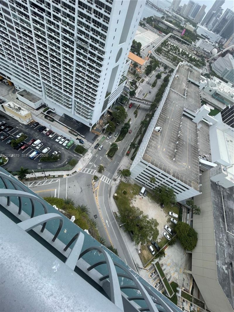 1750 N Bayshore Dr #2810, Miami, FL 33132 Photo