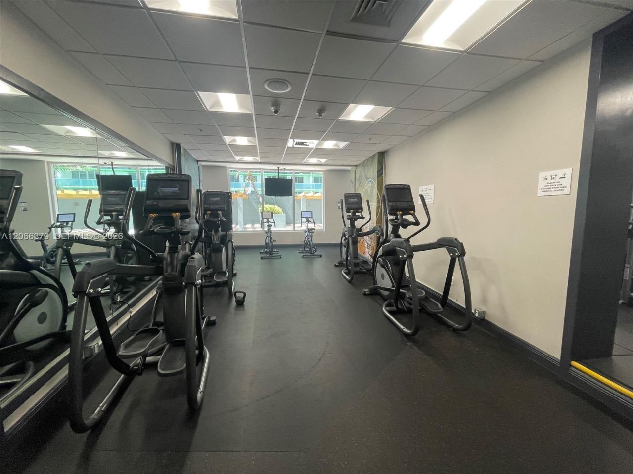 1750 N Bayshore Dr #2810, Miami, FL 33132 Photo