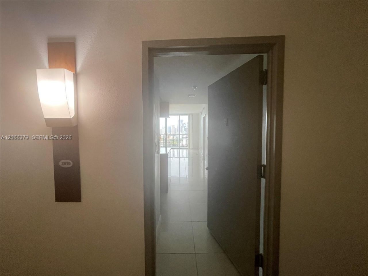 1750 N Bayshore Dr #2810, Miami, FL 33132 Photo