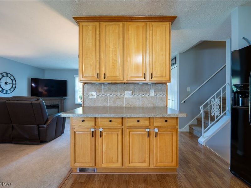 546 Fieldstone Drive, Amherst, OH 44001 Photo 13