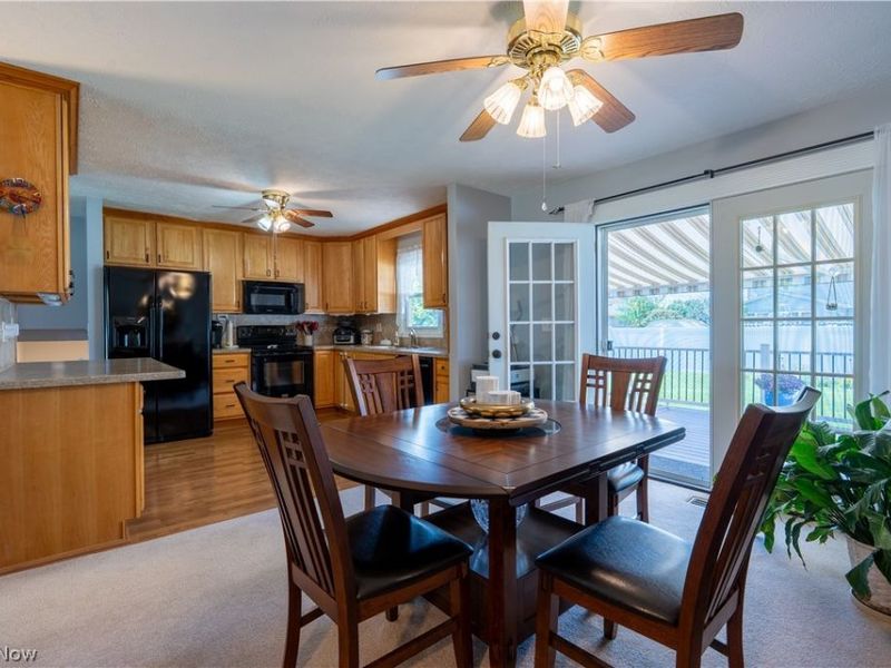 546 Fieldstone Drive, Amherst, OH 44001 Photo 14