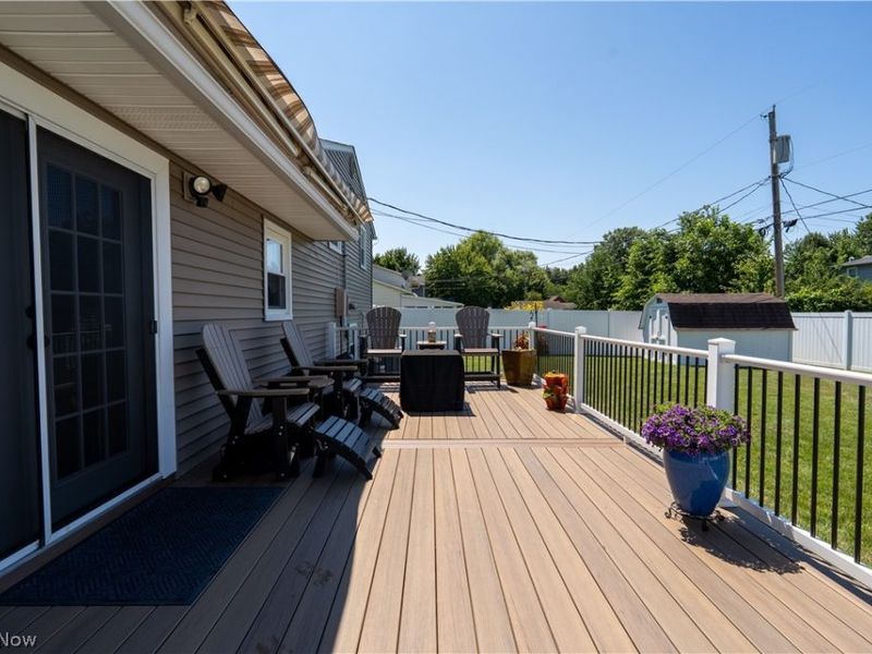 546 Fieldstone Drive, Amherst, OH 44001 Photo 38