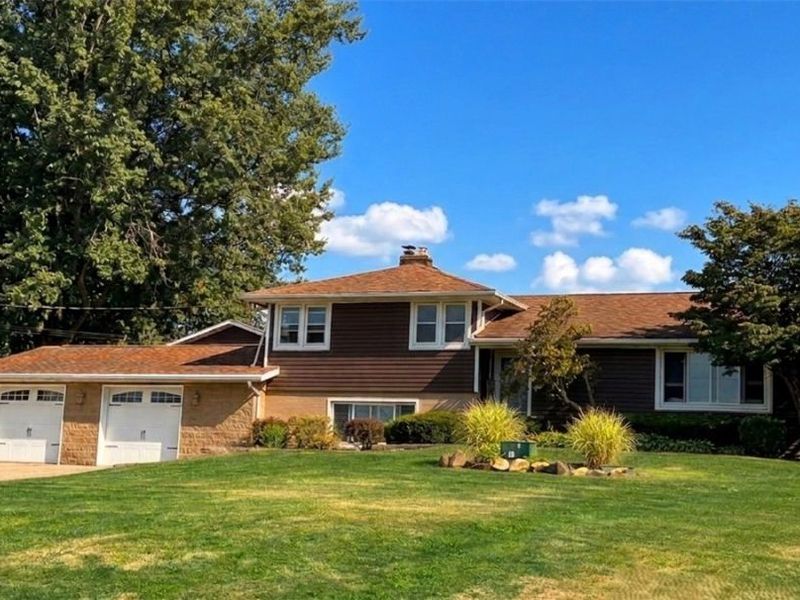 6203 Melody Road NE, Canton, OH 44721 Photo 4