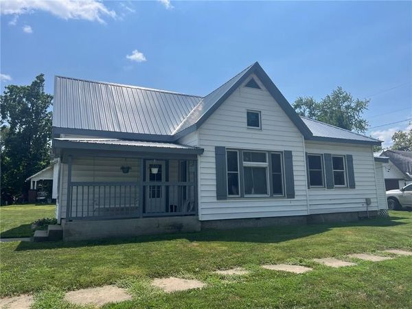 401 Milwaukee Street, Polo, MO 64650