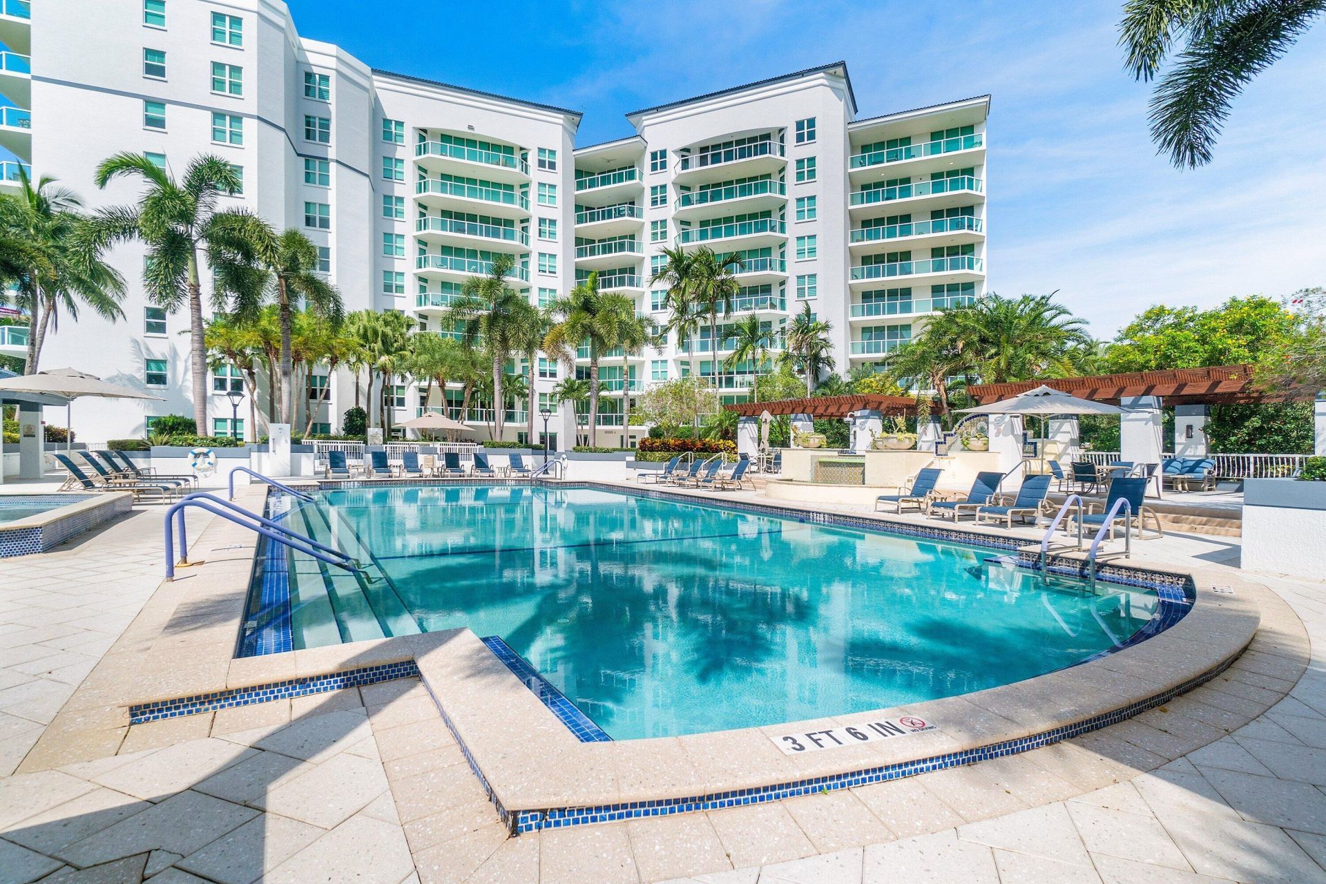 500 SE Mizner Boulevard, Unit A802, Boca Raton, FL 33432 Photo