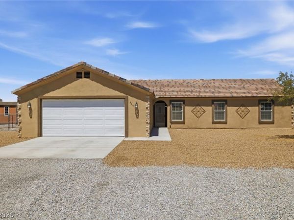 200 W Eton Street, Pahrump, NV 89048
