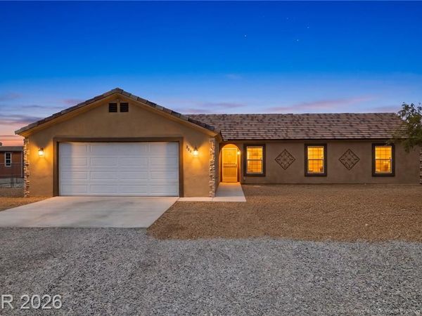 200 W Eton Street, Pahrump, NV 89048