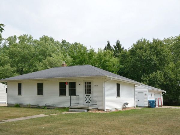4106 Mount Olivet Road, Kalamazoo, MI 49004