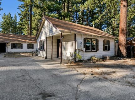 803 Merced Avenue, South Lake Tahoe, CA 96150 Photo