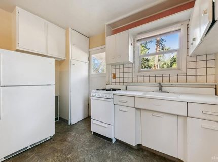 803 Merced Avenue, South Lake Tahoe, CA 96150 Photo