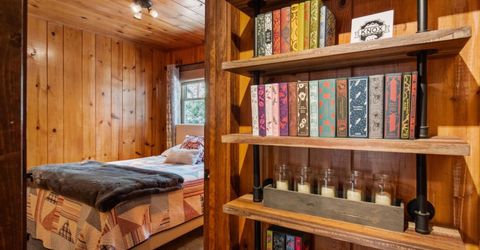 2707 Knox Avenue, South Lake Tahoe, CA 96150 Photo